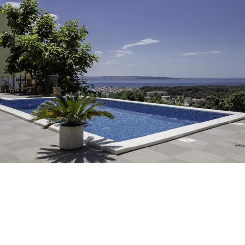 VILLA LIDIA