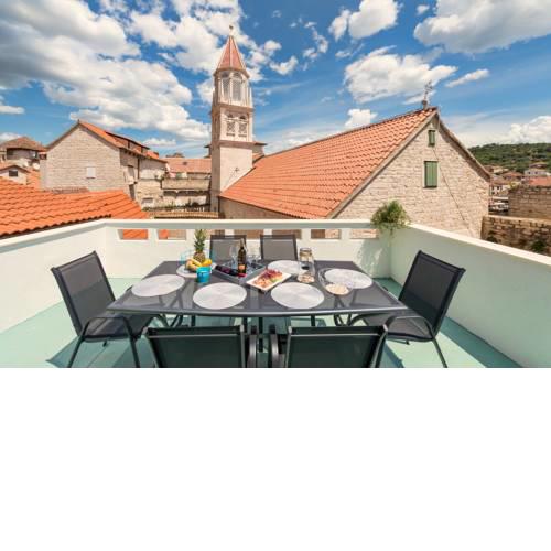 VILLA LINO**** in the heart of old town