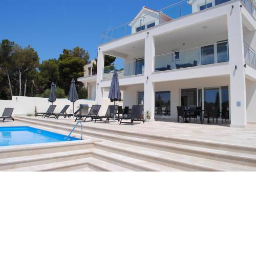 Villa Lovisa, private pool and amazing sea view