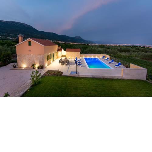 Villa Lucija