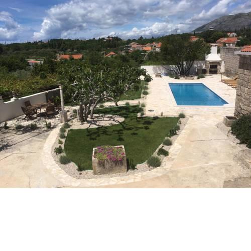 Villa Luic