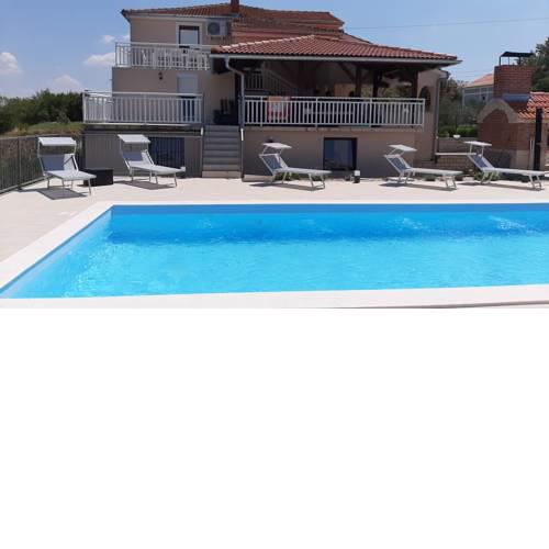 Vila Luna Apartments