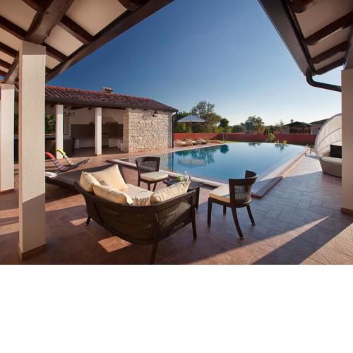 Villa Luxoria