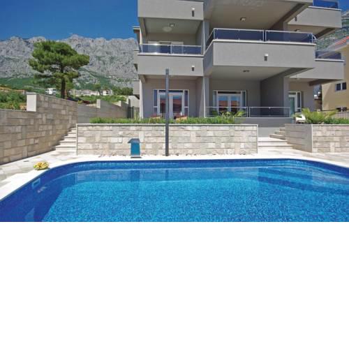 Villa M
