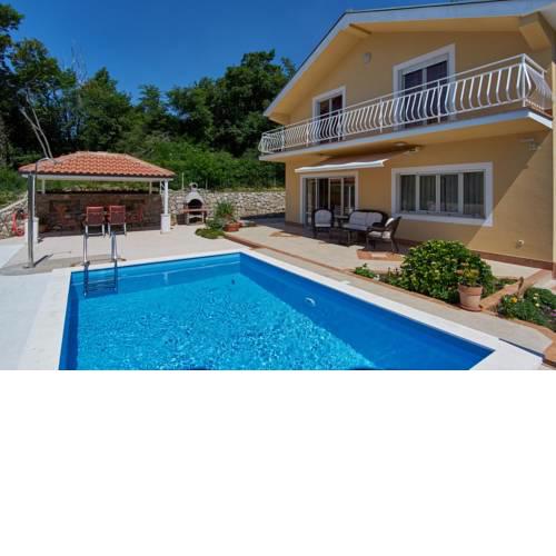 VILLA MAJA