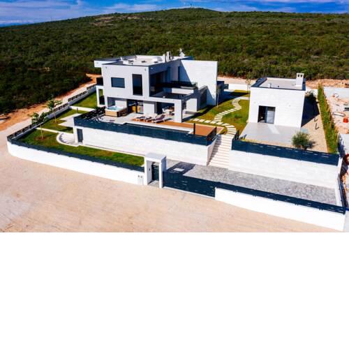 Villa Maluja