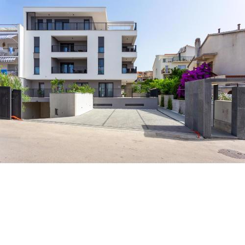Villa Mare's 1