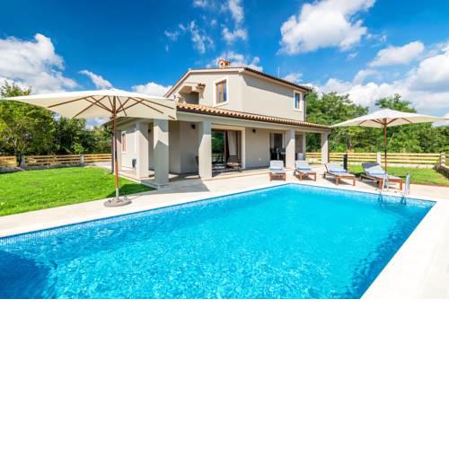 Villa Mari