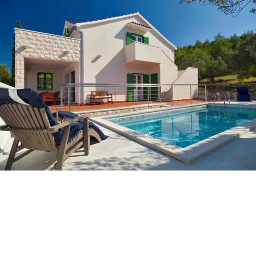 Villa Maria Sutivan