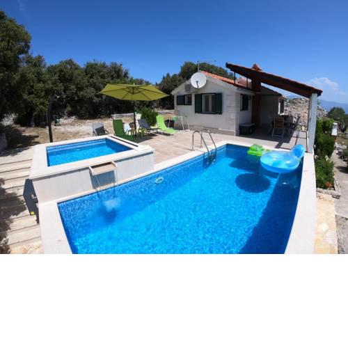 Villa Maria