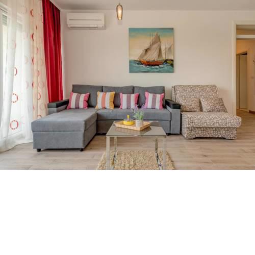 Villa Marija for cheap holiday