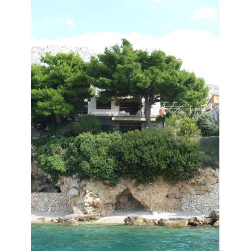 Villa Maristika