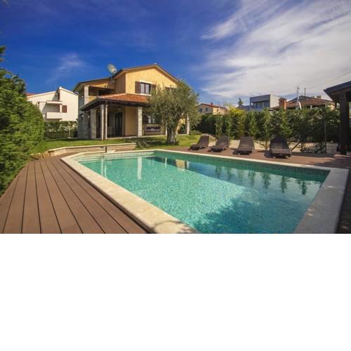 Villa Maron