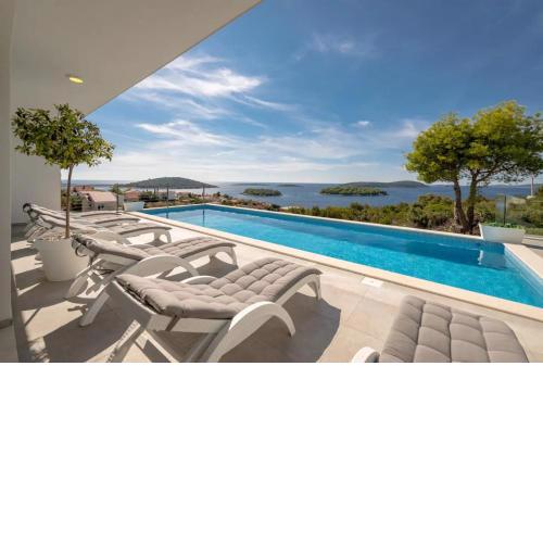 Villa Marvela - Family 4 Bedroom