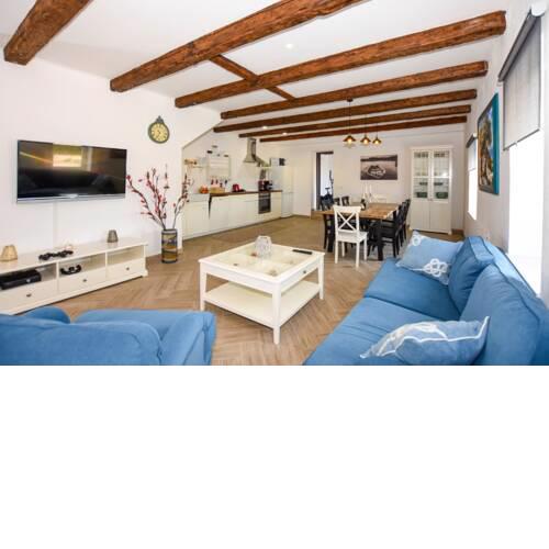 Villa Mate