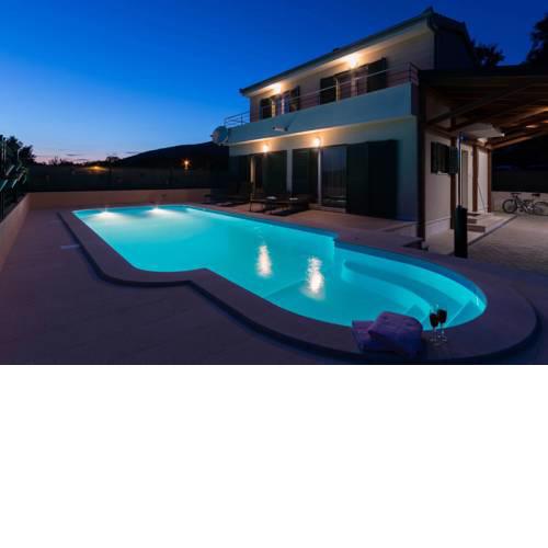 Villa Mate