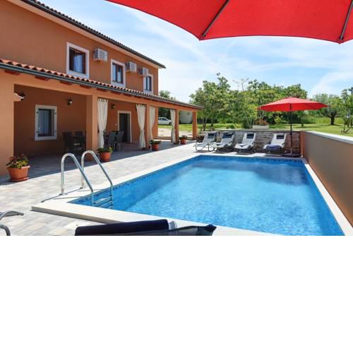 Villa Mateo