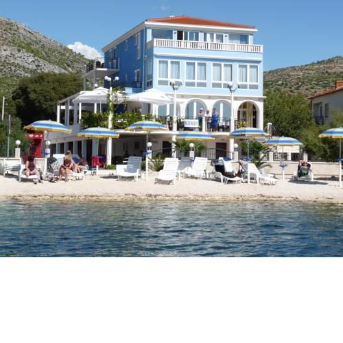 Villa Mediterana