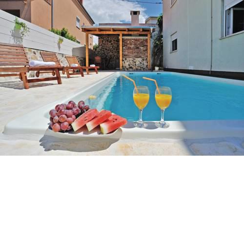 Villa Medun- private pool, bbq, parking, airconditioning