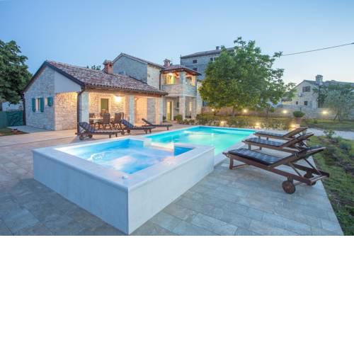 Villa Medvidići