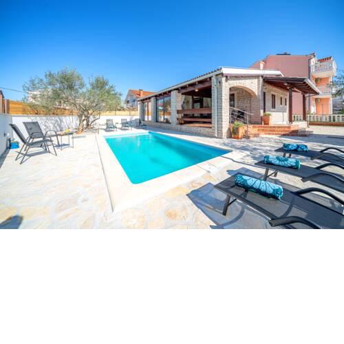Villa Mia