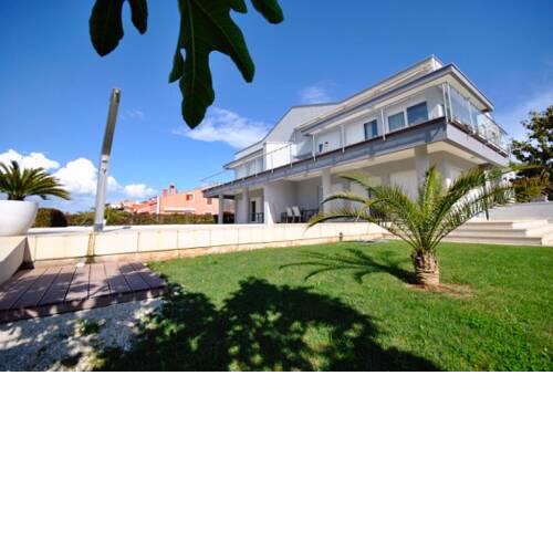 Villa Mima