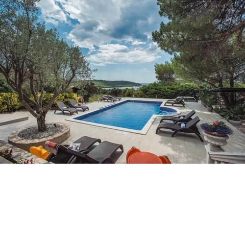 Villa Mima