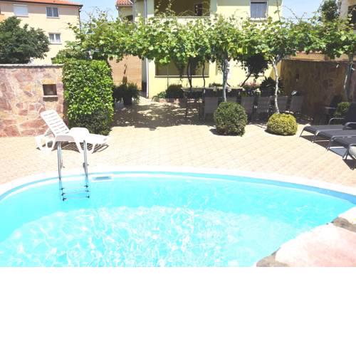 Villa Mimoza