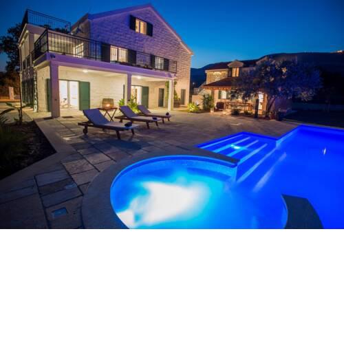 Villa Mir