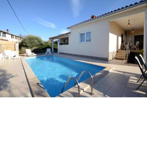 Villa Mirka