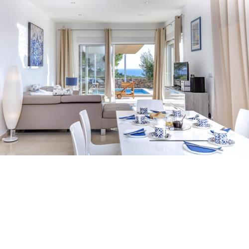 Villa Moderna Family Friendly