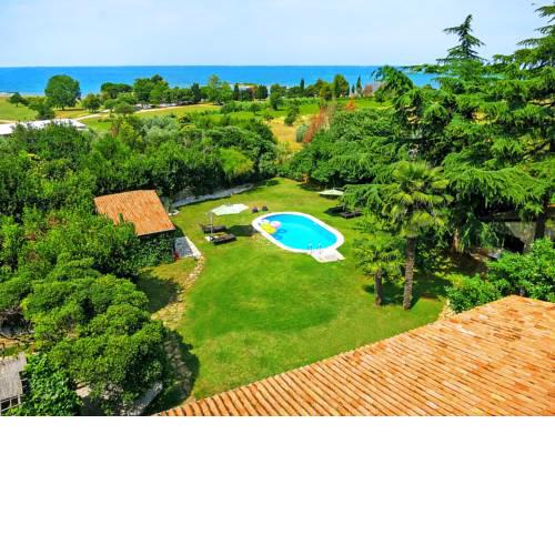 Villa Moira