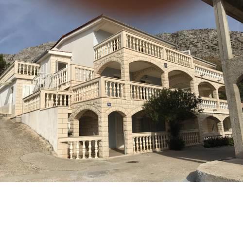 Villa Na More