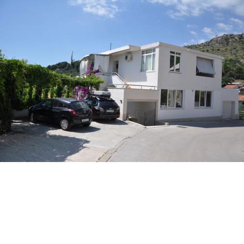 Villa NADA