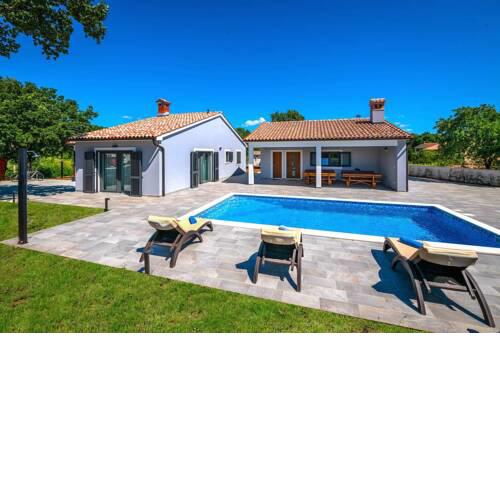 Villa Nela