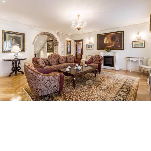 Villa Nepos Hotel