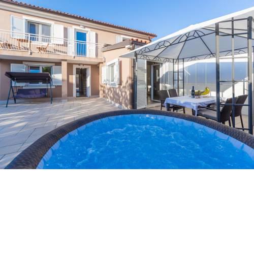 Villa Nina
