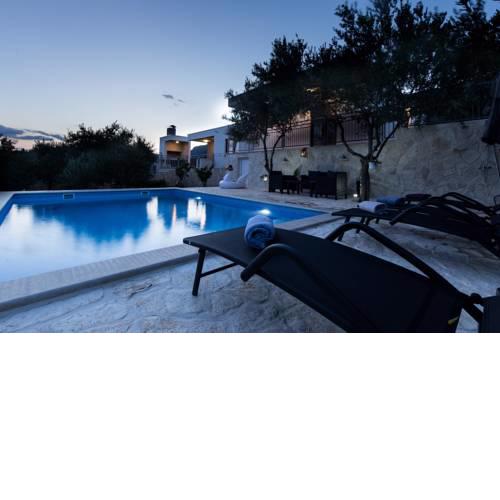 Villa Olive Gardens