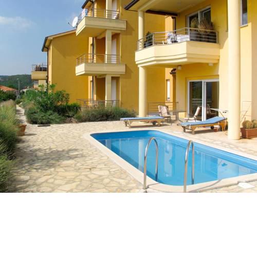 Villa Orhideja 166S