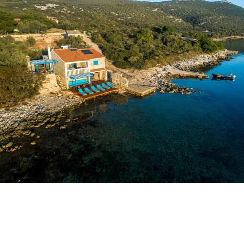 VILLA OTUS