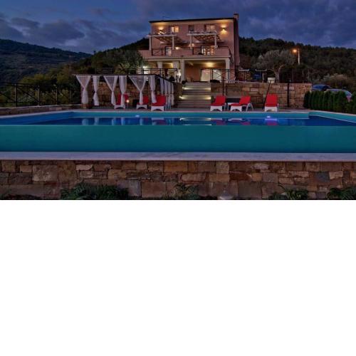 Villa Over The Hilltop