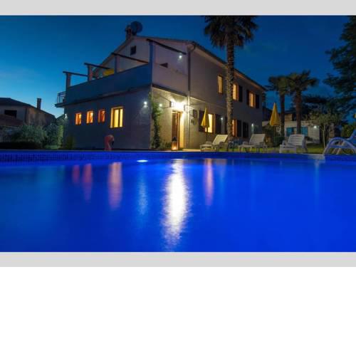 Villa Palma Karojba
