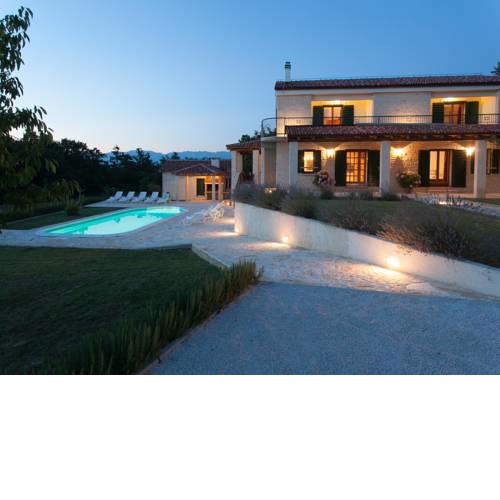 Villa Paradise