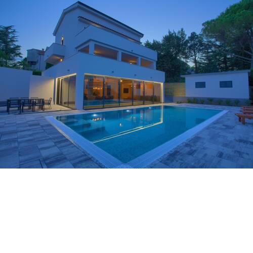 Villa PHOENIX