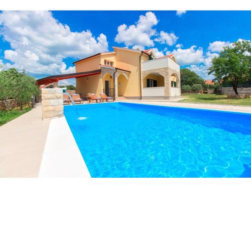 Villa Pletikosa