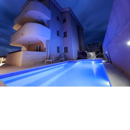 Villa Pool Centrale
