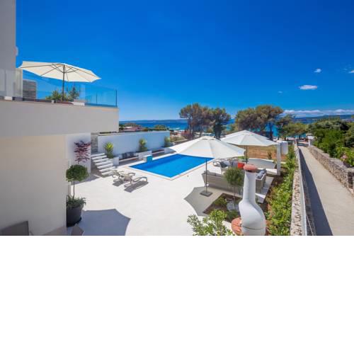Villa Punat on the beach