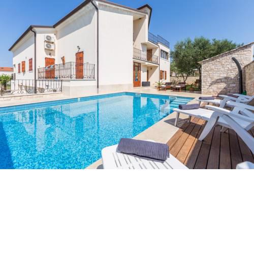 Villa Rafael
