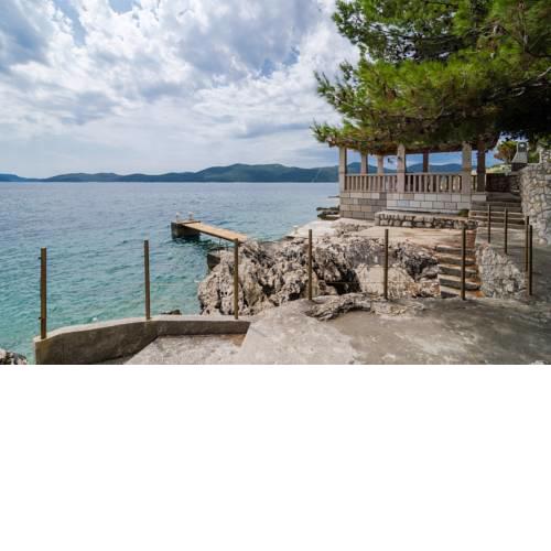 Villa Ragusea With a Private Beach