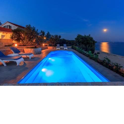 Villa ReCa